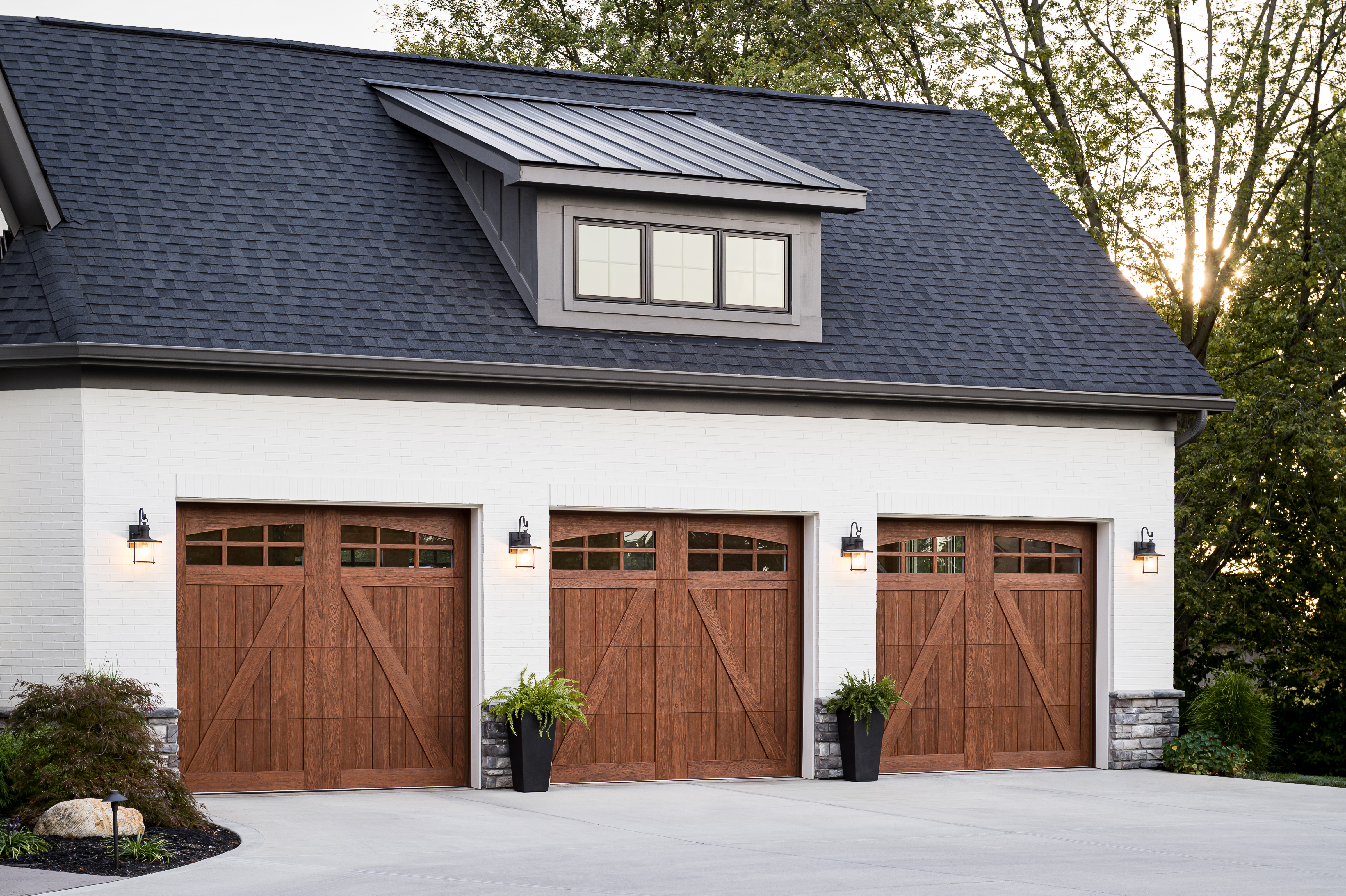 Canyon Ridge 5-Layer Garage Doors